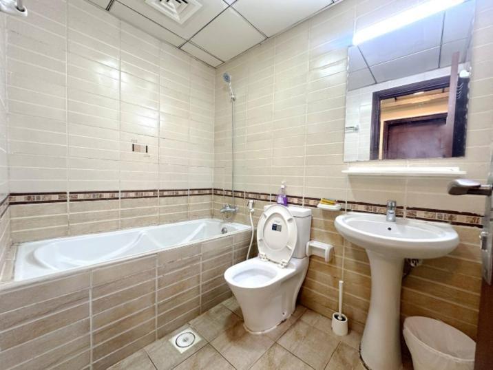 Adventurers Partition In Barsha Heights Homestay Dubai