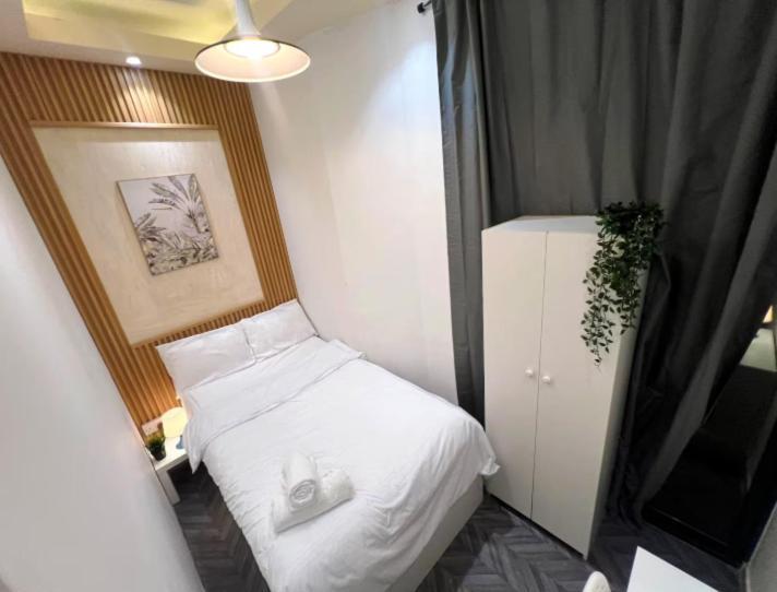 Homestay Adventurers Partition In Barsha Heights